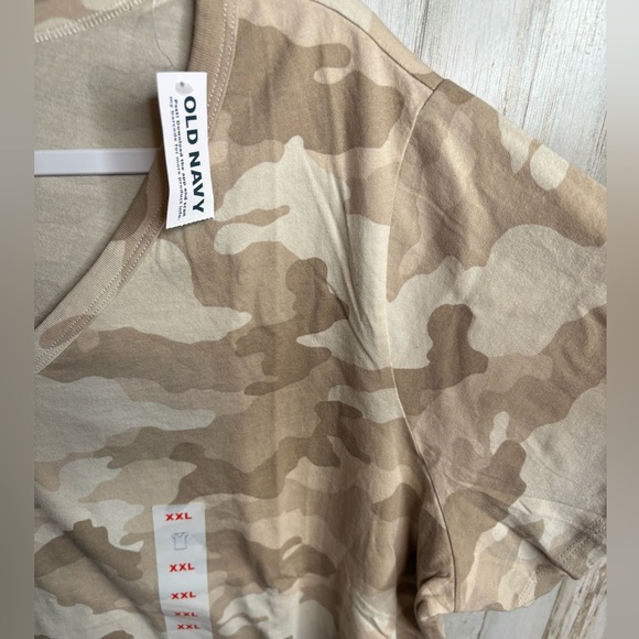 Old Navy Camouflage V-Neck T-Shirt OLD NAVY NWT Size XXL Camo 100% Cotton - Picture 5 of 12